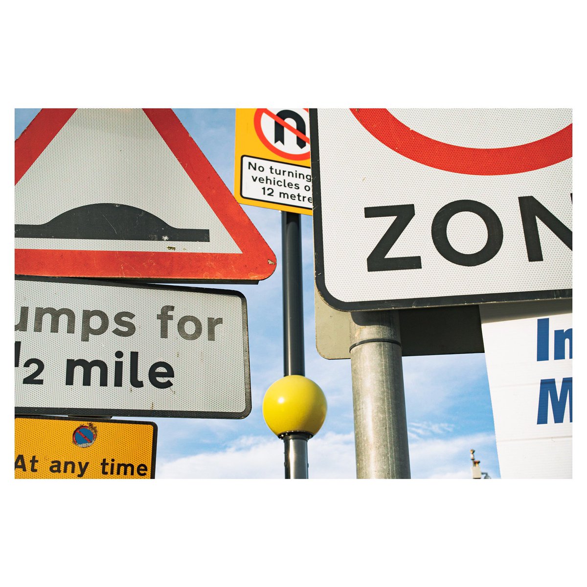 dan8aker's tweet photo. Signs 

How often do you go out &amp; just produce images that please your eye &amp; feed your soul? For me this really isn’t about a photo about signs but an expression of shape &amp; relationships within a frame. Something I love to play with &amp; constantly think about when I make my work. https://t.co/tgaLjMLVEp