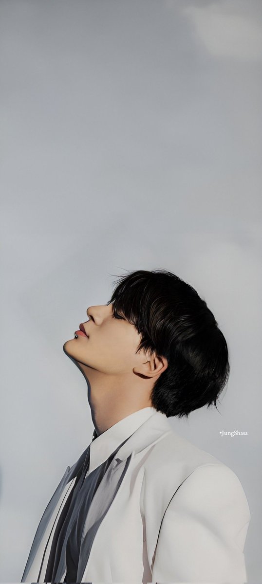 jungshasa's tweet photo. lockscreen lee jeno 😭 https://t.co/B6U9gtQLFs