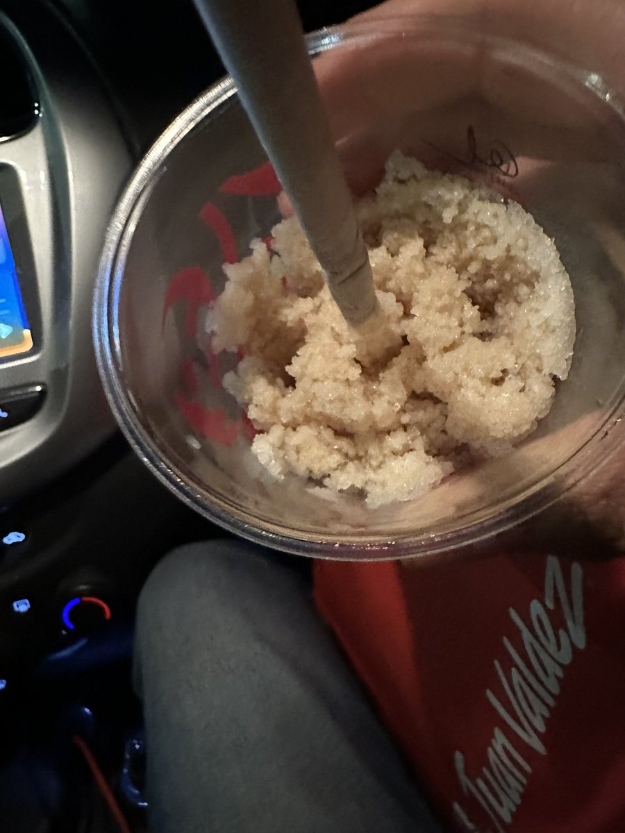 djpips's tweet photo. @JuanValdezCafe gracias por mi vaso con hielo, me quedan debiendo el café. Falta de respeto. Definitivamente de mal en peor. https://t.co/JkFLaxECNU