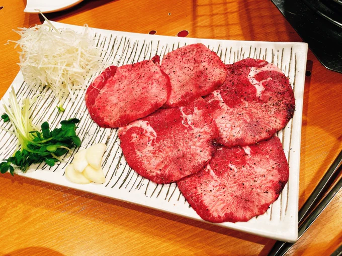 肉の日だから焼肉食べた 