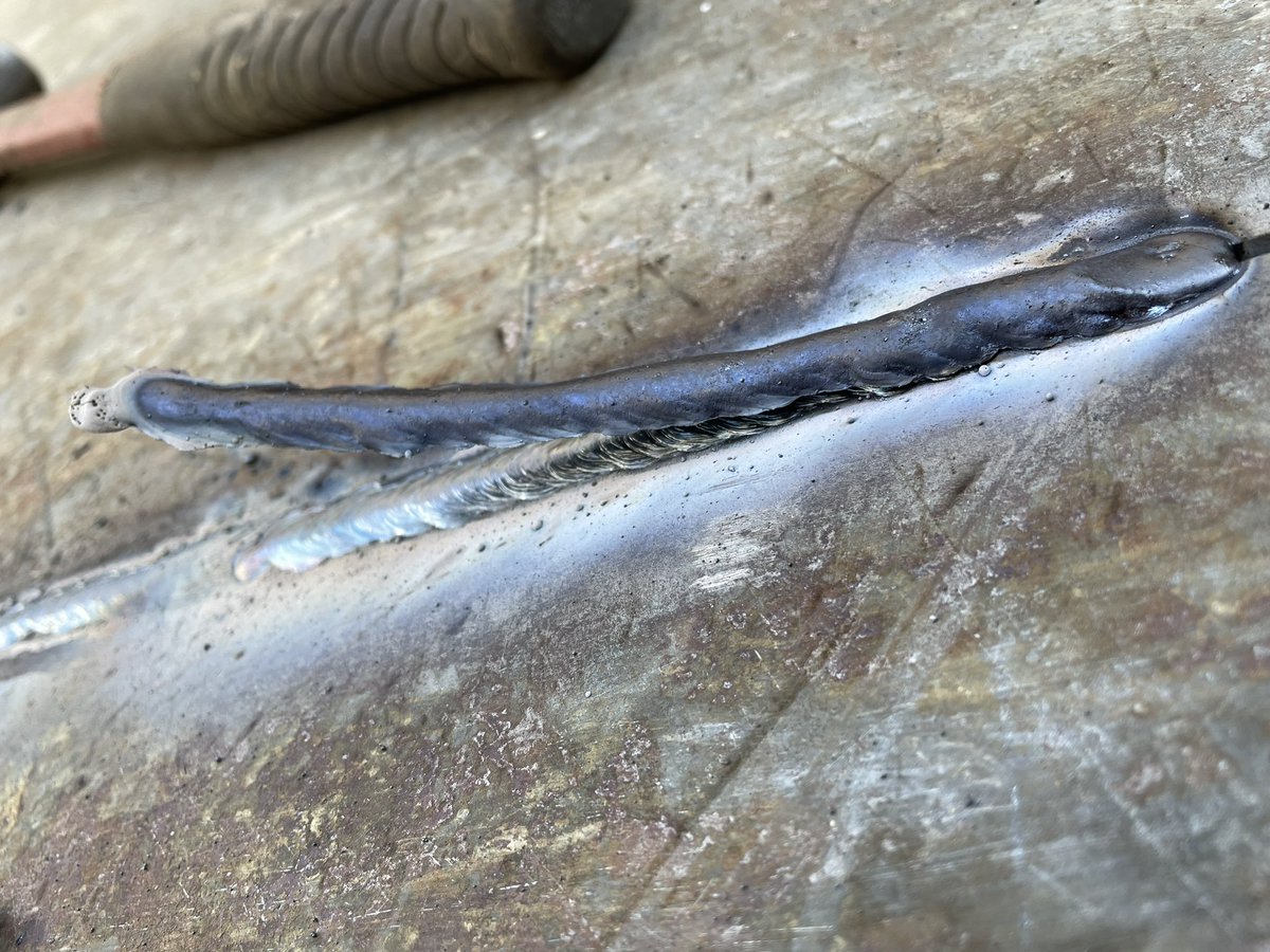 neilwalk's tweet photo. #stick #Welding going well today #slag peel 👌 https://t.co/1Tafg7z090