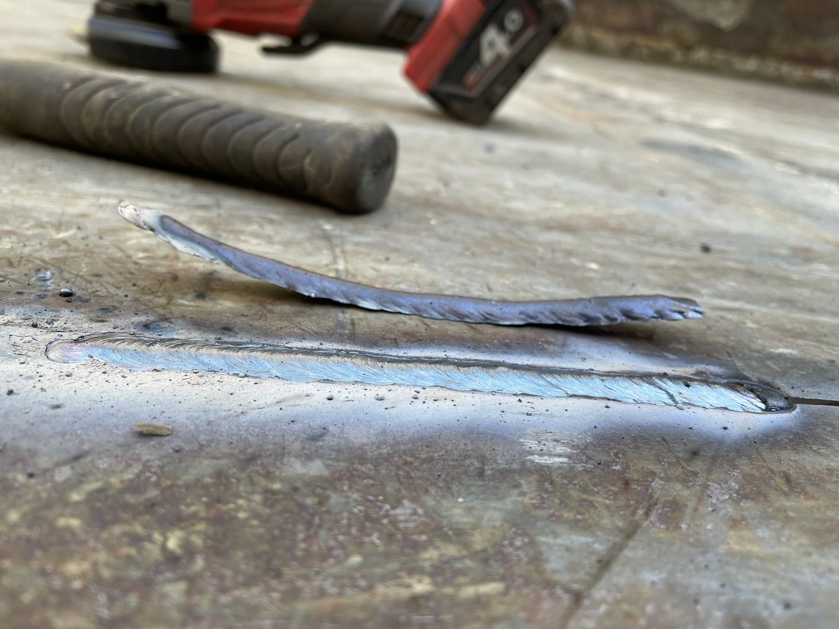 neilwalk's tweet photo. #stick #Welding going well today #slag peel 👌 https://t.co/1Tafg7z090