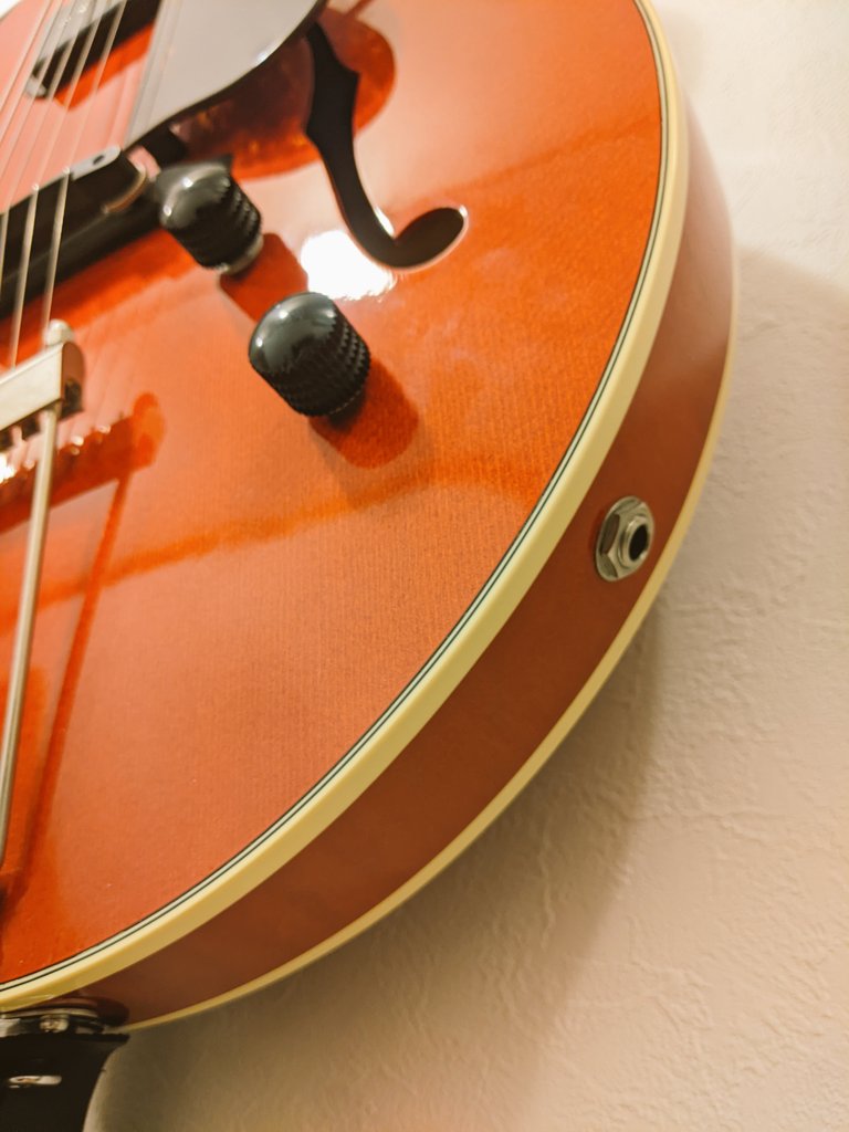 cn93496's tweet photo. シンプルなブルースフレーズの取り込みと歌からギターにアウトプットする練習☺

#Stringphonic https://t.co/IXhjxe5Tui