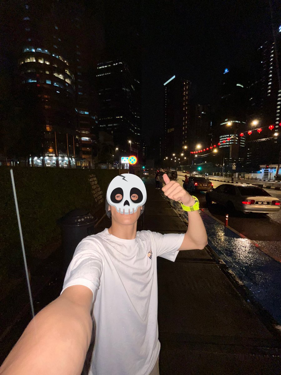 muhdizz72871069's tweet photo. to much stress 🙃 https://t.co/BYF3JChM1l