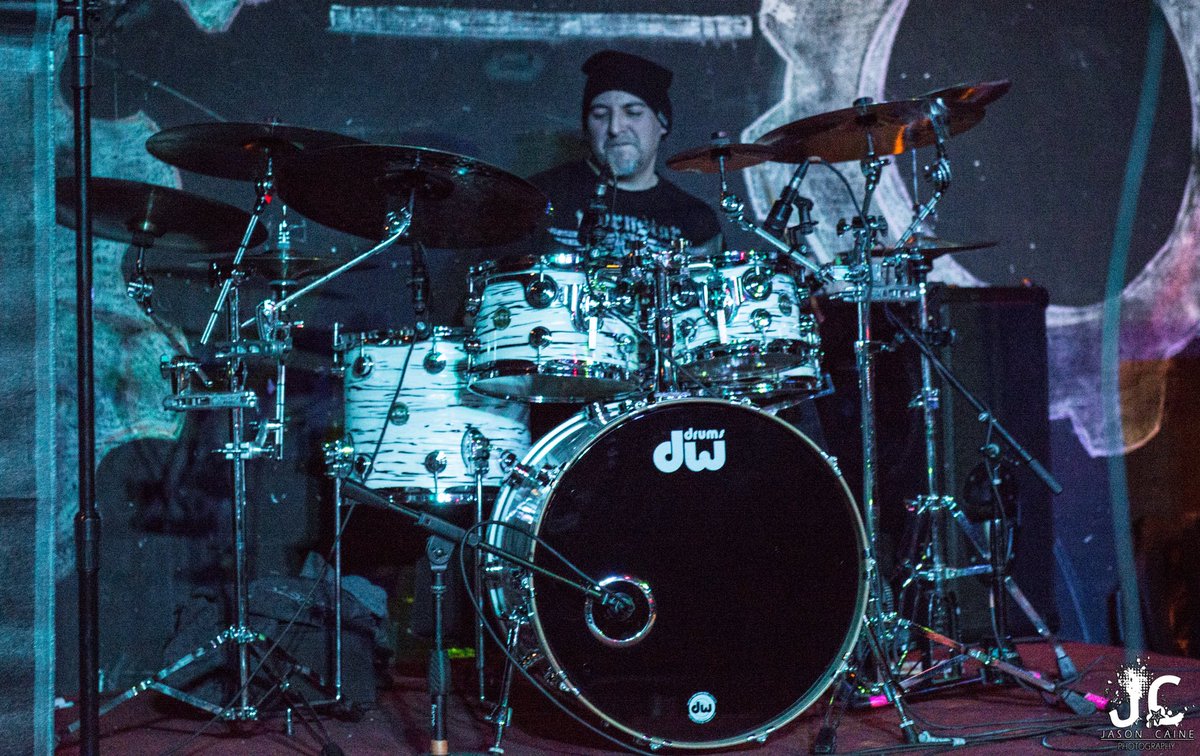 LionWithinMusic's tweet image. Detroit! Feb 28 national recording artists FLAW w/ THE LION WITHIN at Diesel Concerts Detroit (33151 23 Mile Chesterfield MI) Doors 7pm/$15/All Ages 
#FLAW #dieselconcerts #metal #rockband #detroit #detroitmusic #thelionwithin #gig #concert #livemusic #music #showtime