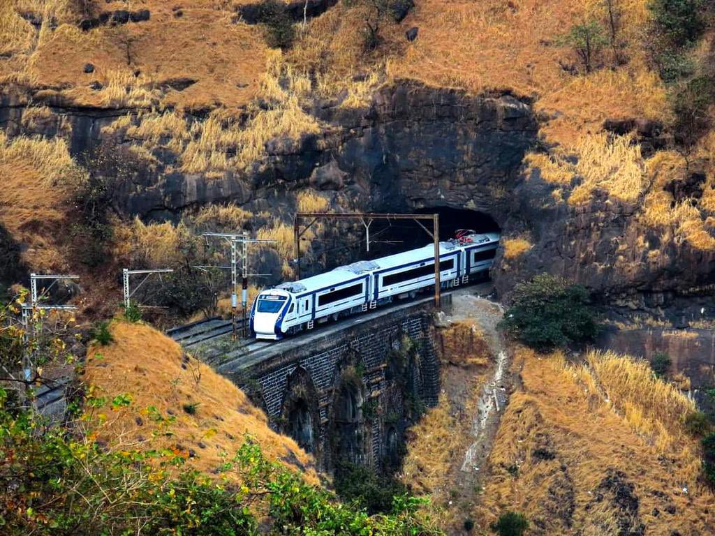 Ashwini Vaishnaw tweet media