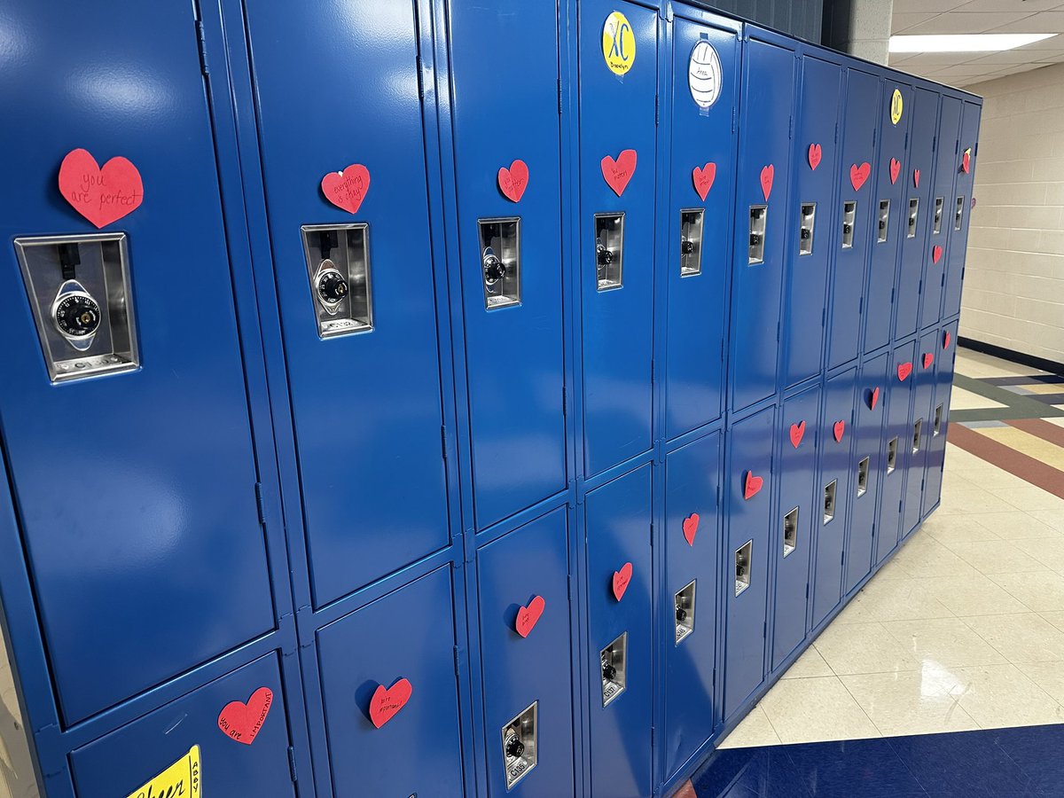 Clinton-Massie Elementary School tweet media