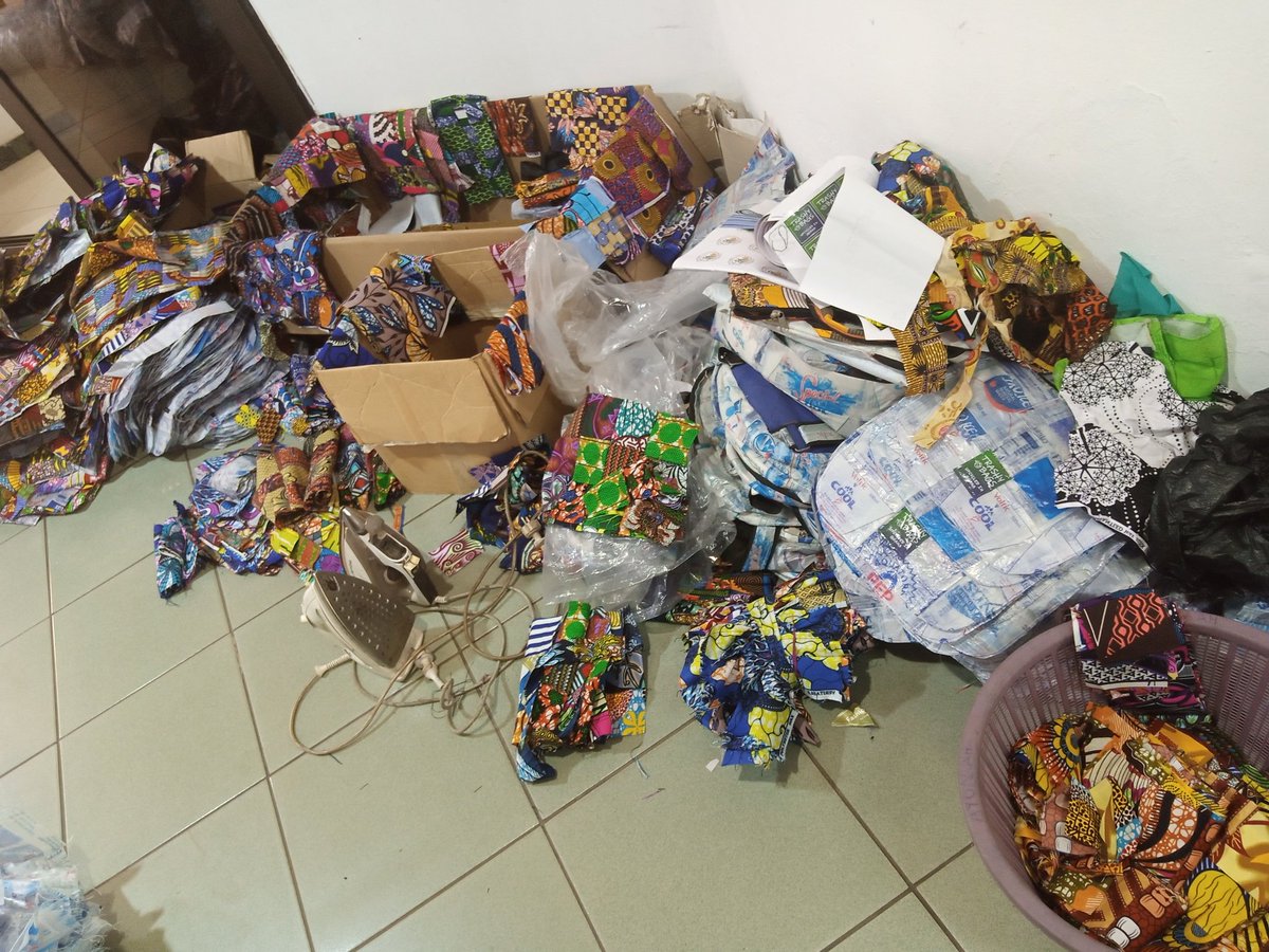 gripe_official's tweet photo. Thinking of what to gift bae this #valentine? How about an #upcycled #plasticproduct from the expansive range of products at @trashybagsafrica, all made from water sachets.
📸 Our tour of trashybag's site. Something interesting is coming♻️.
#reduceresuerecycle #sdg17 https://t.co/G7evUs8r9X