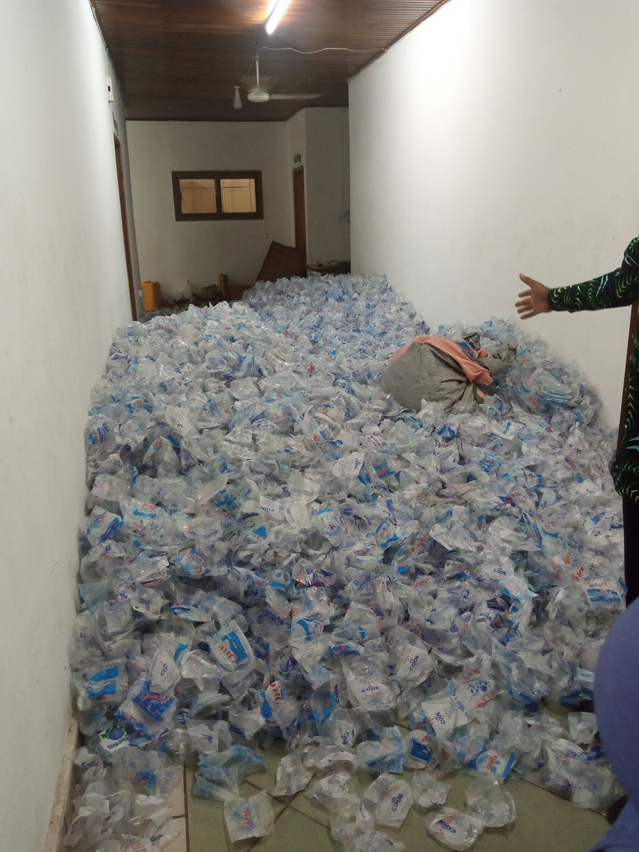 gripe_official's tweet photo. Thinking of what to gift bae this #valentine? How about an #upcycled #plasticproduct from the expansive range of products at @trashybagsafrica, all made from water sachets.
📸 Our tour of trashybag's site. Something interesting is coming♻️.
#reduceresuerecycle #sdg17 https://t.co/G7evUs8r9X
