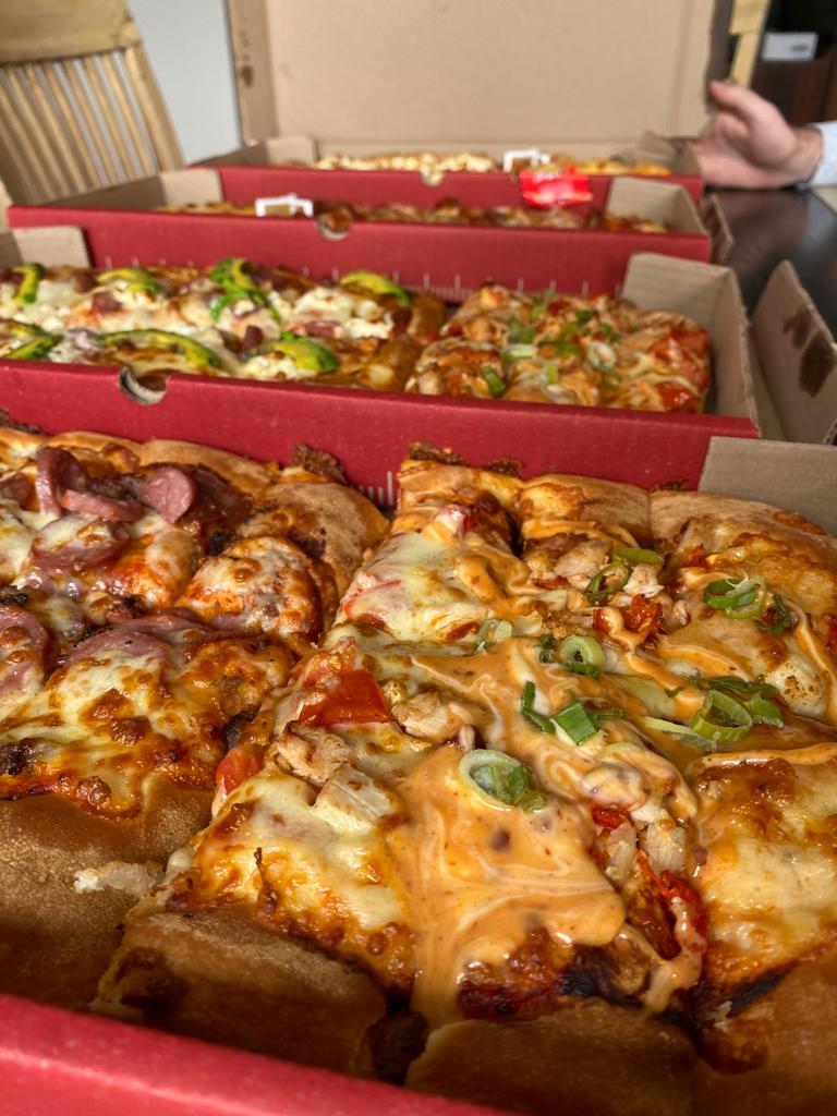 ReadyToSend's tweet photo. 🍕🍕🍕 #PizzaDay2023 at 𝗥𝗲𝗮𝗱𝘆 𝘁𝗼 𝗦𝗲𝗻𝗱 🍕🍕🍕
A quickie staff lunch to celebrate National Pizza Day. 
Lots of pizza, a splash of super-hot ghost pepper sauce and a bunch of great colleagues!! 
We're hoping for 'National Tropical Island Holiday Day' soon!!! https://t.co/BOW5XHiDa5