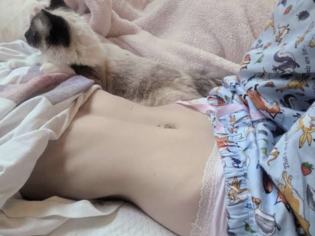 emmscals's tweet photo. #thinspo #thinspiration #ana #proana #mia #promia #edtwt #bonespo #fatspo #cals #calories #mealspo https://t.co/wKySeS4Pxz