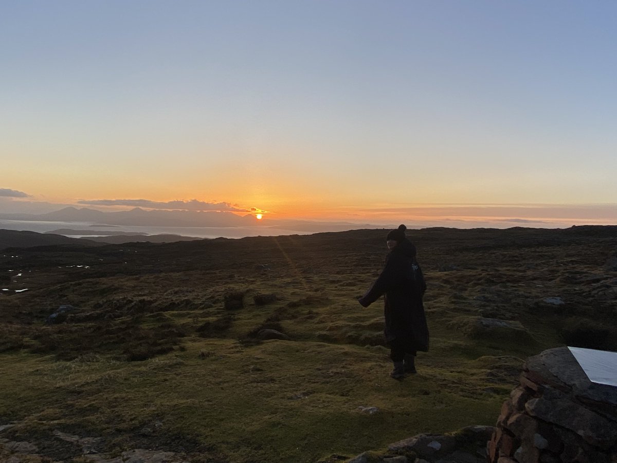 lolly9974's tweet photo. Beautiful sunset from top of Belach Na Ba very very windy and cold though https://t.co/QCYHFhEFek