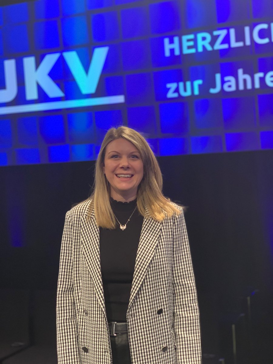 plazz_AG's tweet photo. PARTNER 🤝
Diese Woche fand der #Jahresauftakt der CVL GmbH der @VKB_Presse in #Hamburg statt. Wir sind stolz wieder #Partner zu sein und die #Jahresauftakttagung mit unserer #EventPlattform realisiert zu haben! https://t.co/GdT4eJOVGY