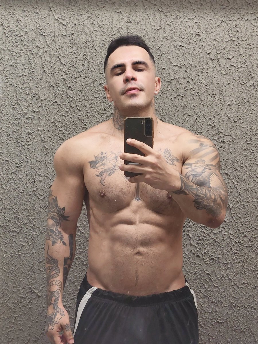 estebancoachfans on Twitter: "RT @estebancoach: Buenos días! 💪🏼💀"