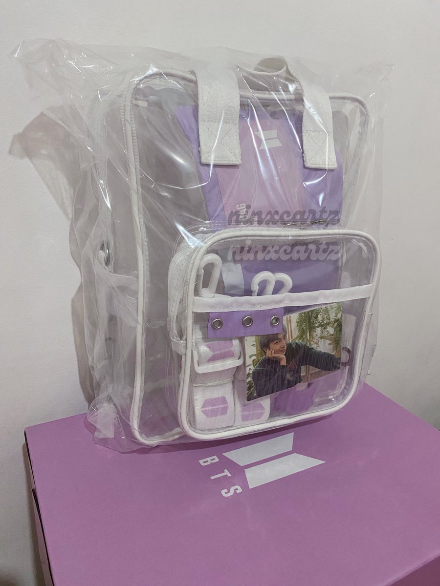 ninxcartz's tweet photo. 𓂃 wts lfb bts ph

˗ˏˋ MERCH BOX #7 ´ˎ˗ 

𓏔 ₱3500
𓏔 onhand
𓏔 sealed
𓏔 dp 50% (non-refundable)
𓏔 dop 1 wk
𓏔 gcash/ub
𓏔 sdd/ggx/lbc

📍 cav
💌 dm

pls help rt ♡ @btsmerch_ph

⌗ army membership merch pack rm jin suga jhope jimin v jk
#ninxsells https://t.co/9iGApGUEH1
