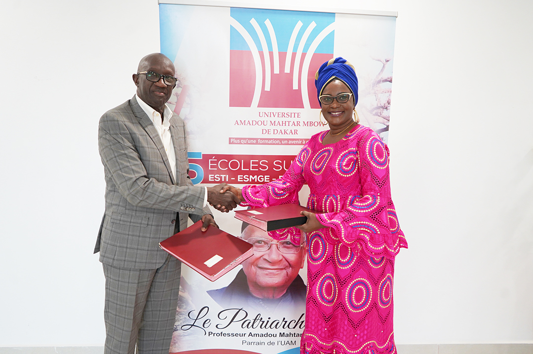 MahtarMbow's tweet photo. [#Accord #partenariat]
Signature d’un accord de partenariat entre La société Dynamik learning SAS (DL) et l’Université Amadou Mahtar MBOW (UAM), ce mercredi 08 février 2023.
#kebetu #UAM #DynamikLearning #performance #leadership #innovation #success #sn #coaching #management https://t.co/aWn99JAsIW