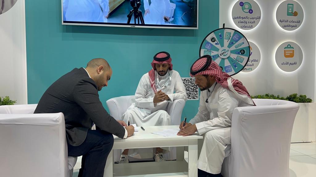 Reality_Code_'s tweet photo. ضمن مؤتمر #ليب #leap23 وتعزيزا للشراكة في قطاع الأنظمة المؤسسية وقعت شركة شفرة الواقع RCC مذكرة تفاهم مع منصة ZenHR  لأتمتة إدارة الموارد البشرية لتطوير المنتجات المشتركة بين الطرفين. @zenhrms 

  #مؤتمر_ليب    #ليب23   #شفرة_الواقع   #زن_اتش_آر https://t.co/T0a1dJOyAL