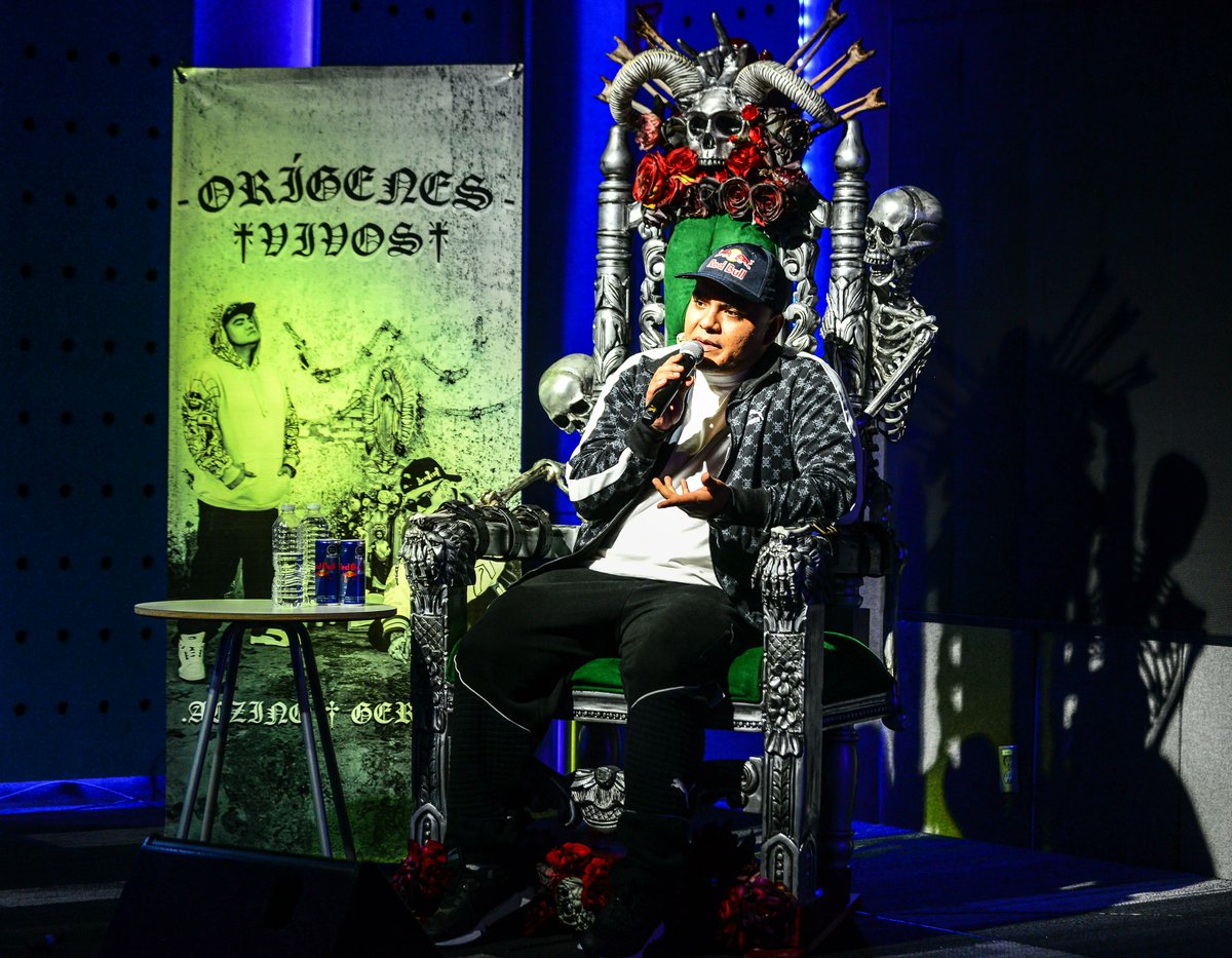 agencia_24mm's tweet image. El #rapero #mexicano #Aczino en conferencia de prensa comparte que debutará en una serie de ficción; el 20 de abril lanzará su álbum "GOAT" colaborando con #SantaFeKlan, #GeraMX y otros artistas.

Visítanos en: buff.ly/3Mi8Ci9
📸 Dem Espinosa / Agencia 24mm @EspinosaDem