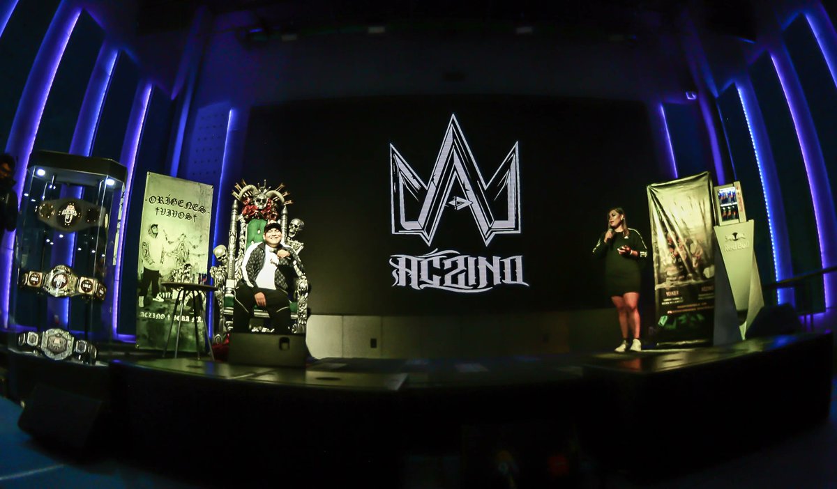 agencia_24mm's tweet image. El #rapero #mexicano #Aczino en conferencia de prensa comparte que debutará en una serie de ficción; el 20 de abril lanzará su álbum "GOAT" colaborando con #SantaFeKlan, #GeraMX y otros artistas.

Visítanos en: buff.ly/3Mi8Ci9
📸 Dem Espinosa / Agencia 24mm @EspinosaDem