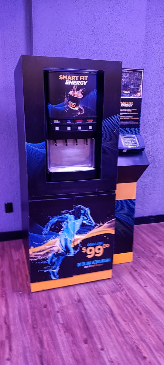 dario_monroy's tweet photo. ¿@SmartFitMx cuándo darás servicio en esta máquina de tu unidad torres Lindavista en cdmx?, llevo una semana sin poder tener bebidas que puntualmente cobras a mi tarjeta @AtencionProfeco https://t.co/kU6GKOhuHY