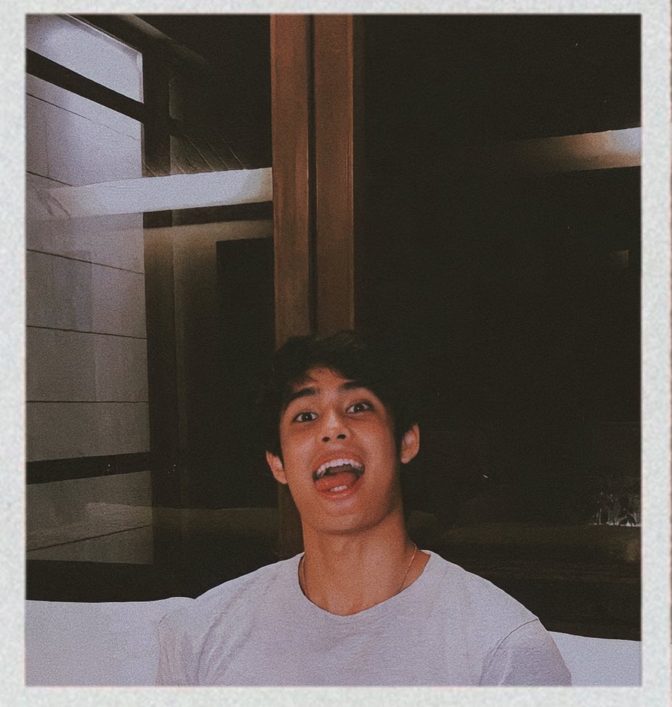 BondelleEnjoyer's tweet photo. 25 year old Donato in a few hours. Wow. You are doing great @donnypangilinan , I hope you know that.

Keep inspiring people deserving one! 

DONNY TURNS 25

#TwentyFiveWonDONNYfulYears
#DonnyPangilinan l Donny Pangilinan https://t.co/bmV7Yyr07K