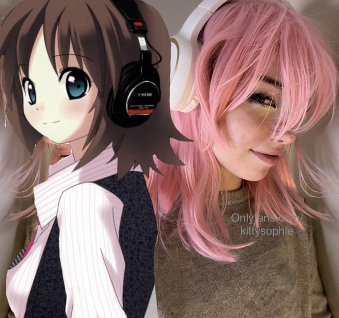 Brown or pink hair? https://t.co/TcOvB0xxxO<a href="/tag/14february"class="tags"><span>#14february</span></a>