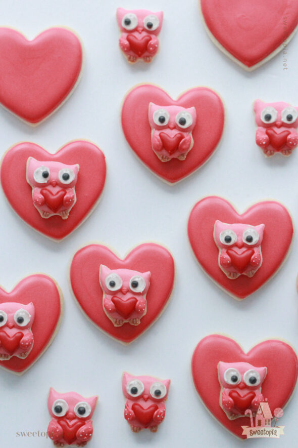 sweetopia's tweet photo. Teeny tiny Googly Eye Cookies! 🦉❤️👀Tutorial video on Sweetopia. 

https://t.co/zOSCe3F7M4 https://t.co/AGQyc7w01w