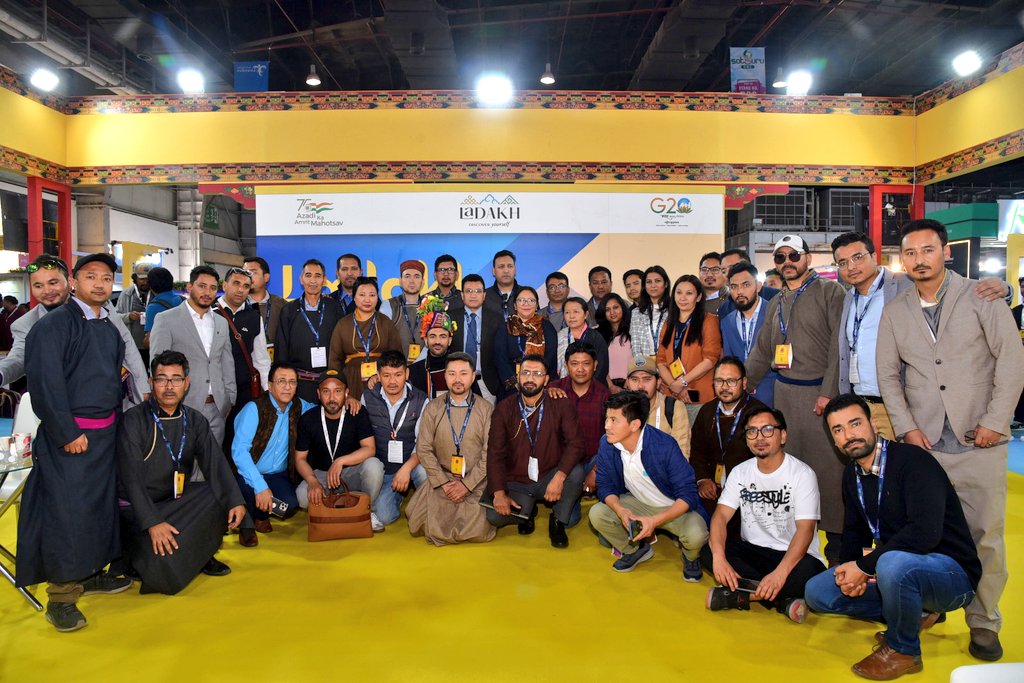 utladakhtourism's tweet image. @utladakhtourism along with around 40 Travel Trade Association members and Hoteliers from both Kargil and Leh districts are participating in #SATTE to promote tourism in #Ladakh 
@tourismgoi @PIBTour @SATTE_India @lg_ladakh @sectourismutl @incredibleindia @DIPR_Kargil @DIPR_Leh