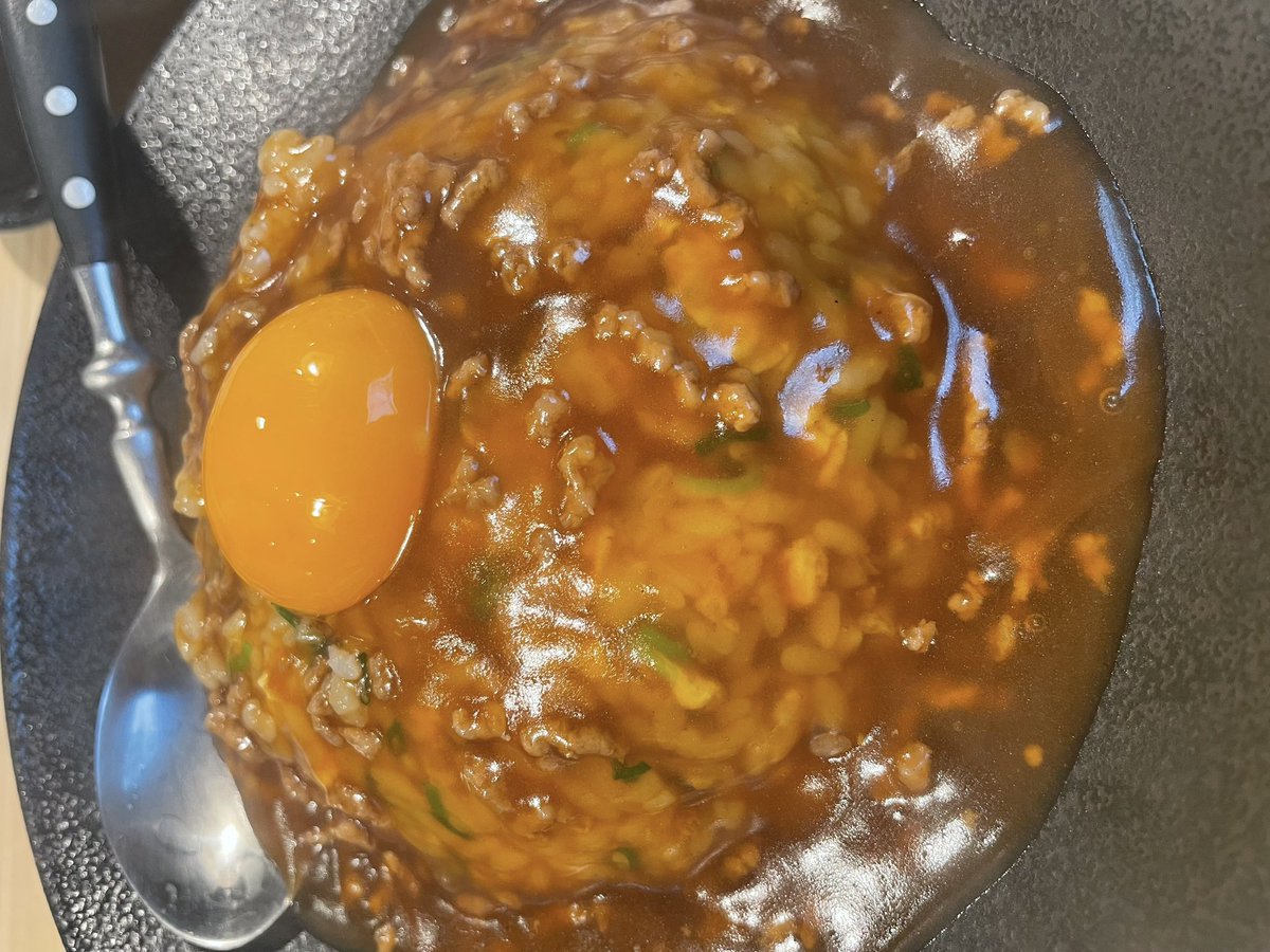 gen_5179's tweet photo. ボートレース尼崎からもそう遠くない場所に、2022年11月ラーメン「三日月🌙」がオープンしました☆
店主は僕の父です！
約30年、中華一筋で続けてきた料理人の新たな挑戦✨
他のラーメン屋さんでは味わえない中華ベースのスープや、店主ならではのこだわりの一品が楽しめます😋
#尼崎グルメ #ラーメン https://t.co/9mbnsnmkAd