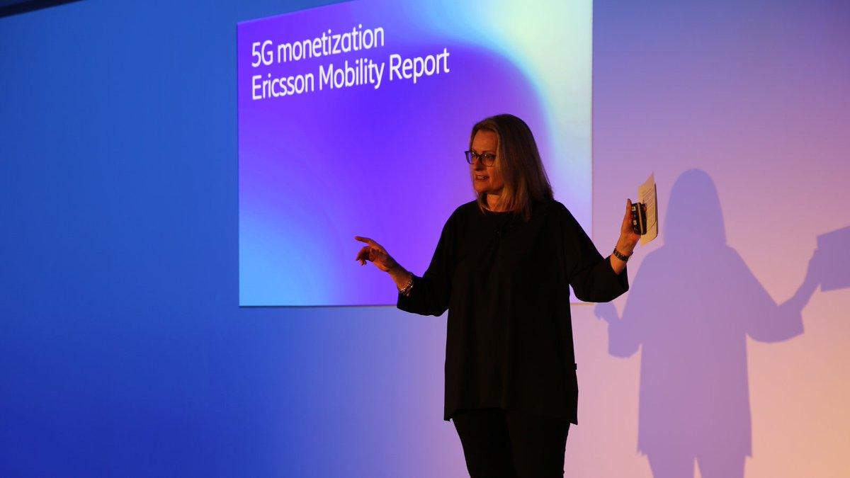 Kicking off today's speakers, we have <a href="/StellaMed/">Stella Medlicott</a> Ericsson's CMO &amp; SVP discussing more on what we can expect from #MWC23 📢

Follow along for all the juicy details #EricssonMWC