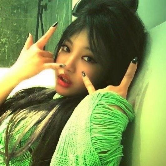 _x7ming's tweet photo. what aesthetic do i search on pinterest when looking for this https://t.co/ED4qXUkbsA