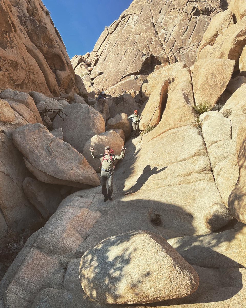 Climbing_Ryan's tweet photo. Had a recent trip to Joshua for some rock climbing. Nearly 20 routes in three days. Check out my post on IG. 

https://t.co/VGbH05DZoc

#rockclimbing #JoshuaTree #tradclimbimg #sportclimbing https://t.co/G0OjrmzFF5