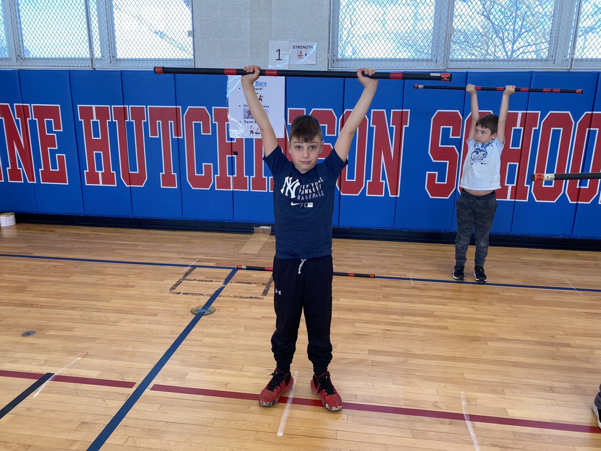 🦅 💪🏻 Our Little Eagles working hard! #kidsfitness #hearthealth <a href="/BernaboOctavio/">Coach Okie</a> @AnneHutchSchool