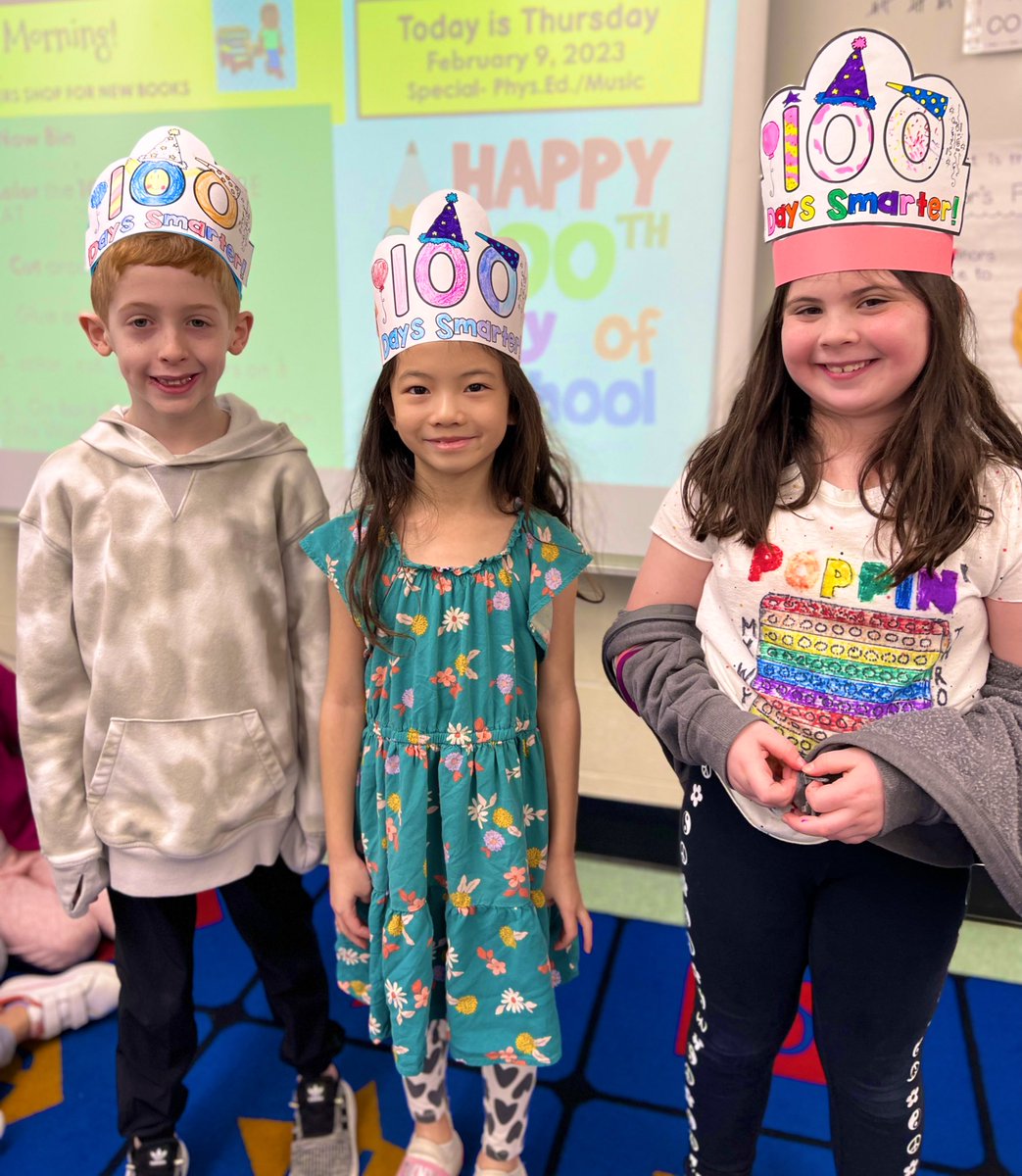 2FBHE's tweet photo. 2F - Happy 💯 Day of School! #itsgottabeBHE https://t.co/tFhVC13iTK