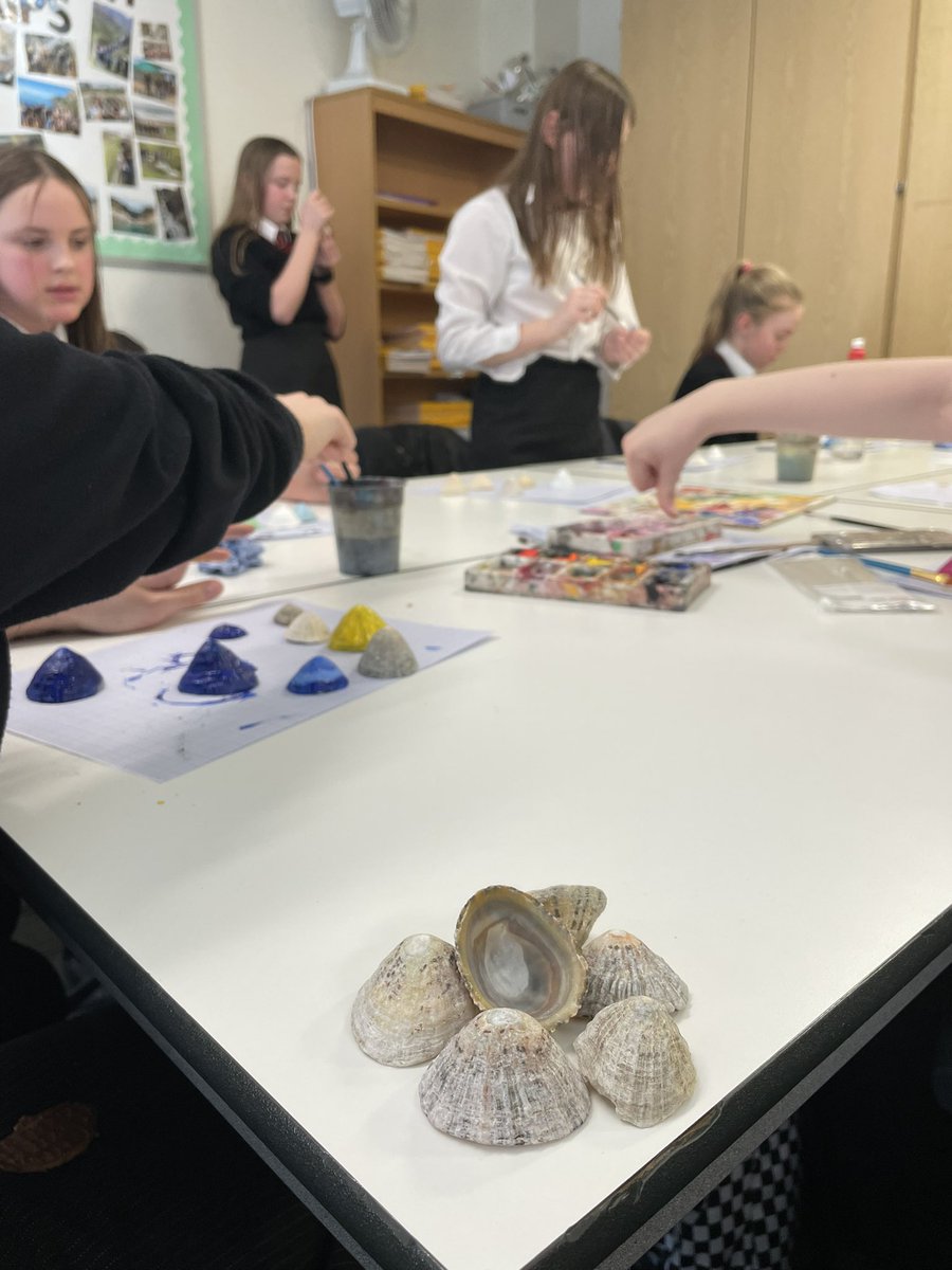 Eco club had a lovely afternoon shell painting! 🐚 Plenty of snacks to get us through 🍪 See you again next week!