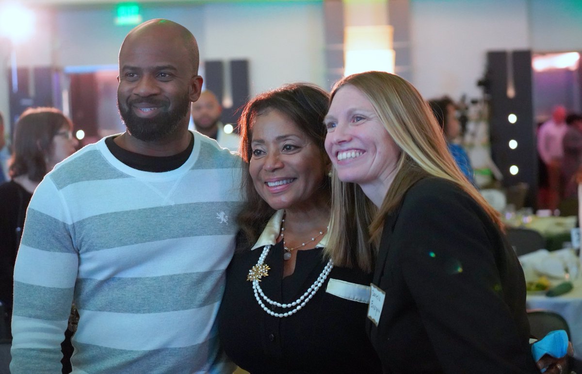 Last Thursday, we were honored to welcome actress, author, and civil rights activist Donzaleigh Abernathy, to the <a href="/LansingEconClub/">LansingEconomicClub</a>! We would like to thank Ms. Abernathy for joining us to share her powerful story! Thank you to the <a href="/MLKCommOfMidMI/">Dr. Martin Luther King Jr. Commission Of Mid-MI</a> &amp; <a href="/LAFCULansing/">LAFCU Lansing</a> for your support!