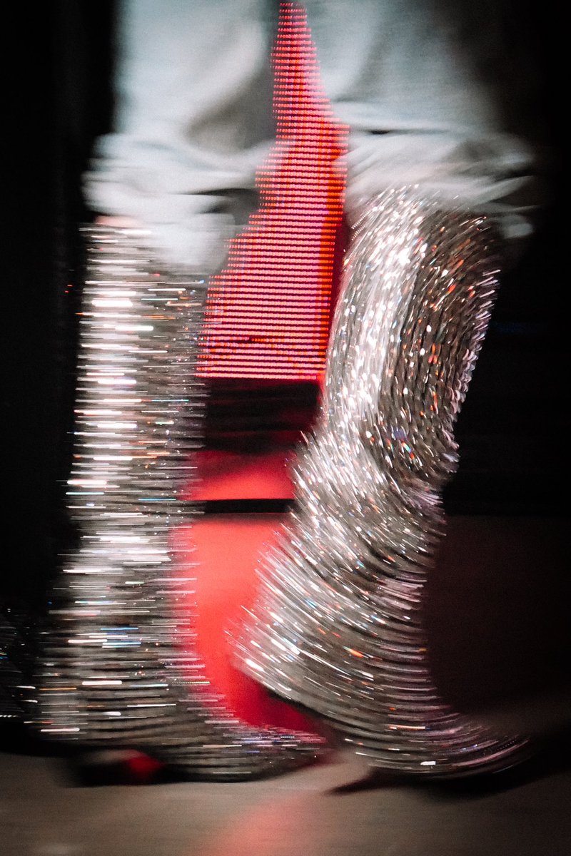 maggierogers's tweet photo. FERAL JOY US TOUR STARTS TONIGHT https://t.co/0nM60pT8B4