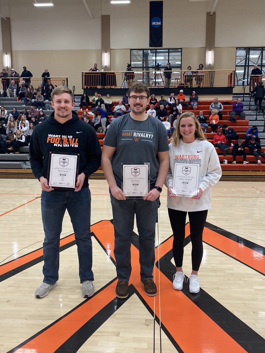 WartburgKnights's tweet photo. Last week, our College Sports Communicators fall Academic All-Americans @AcadAllAmerica were presented with their plaques by their SIDs.
@wartburgwsoccer: Sarah Campbell
@wartburgfb: Sam Reyes and Owen Grover  
#studentathletes https://t.co/k8YE6UEEy5