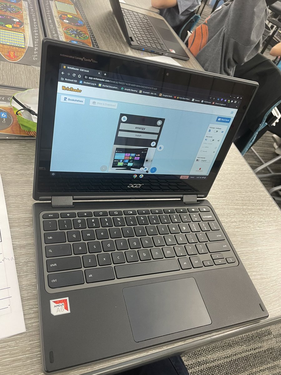 Such a fun morning learning all about Write Reader! Thank you Mrs. Wood for teaching us all about it! <a href="/u2woods/">Jennifer Wood</a> #hammfam <a href="/hammelem/">Sherry & Paul Hamm Elementary</a>