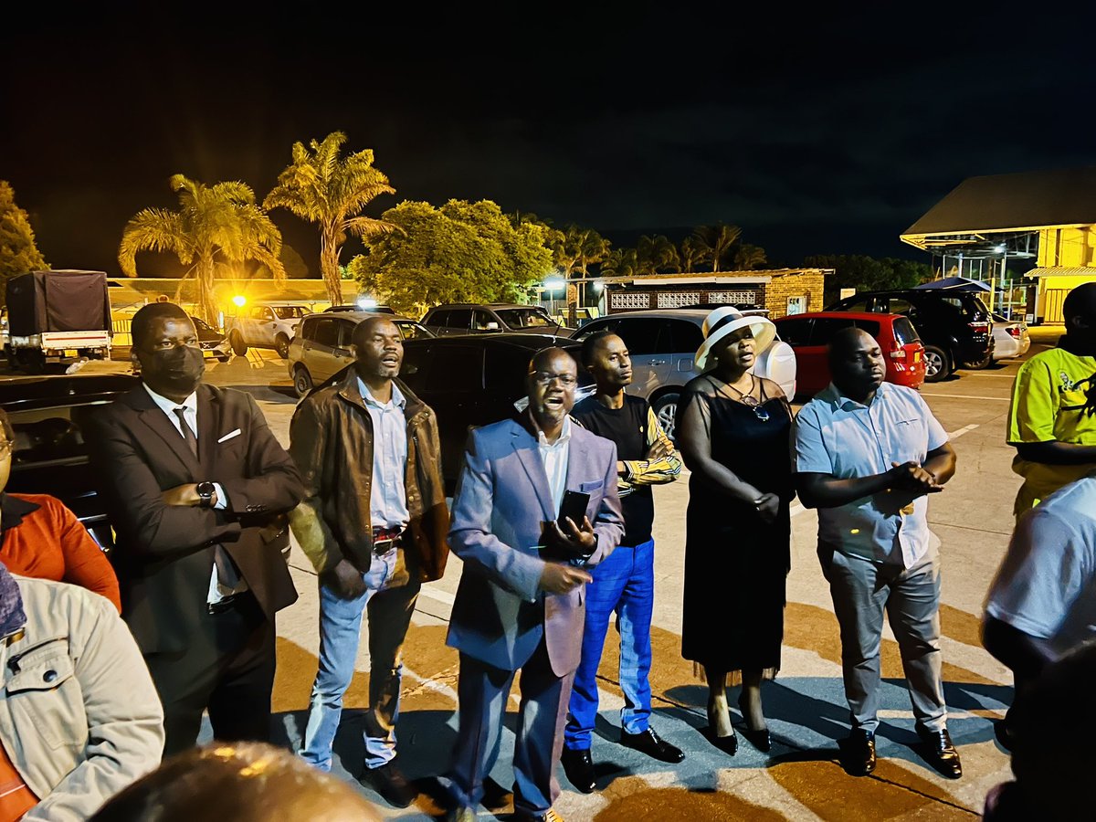 citizenactionz's tweet photo. Mkoma Tino is home.
#RIPTino
#RipLegend
#RIPOurHero https://t.co/uPZvRQrFUw