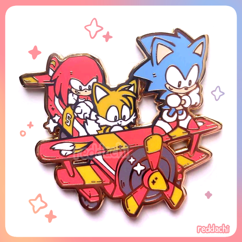 reddachi's tweet photo. ✨ New XL Pin Drop: Team Sonic is flying off on another adventure! 🦔🦊💨 
❤️ Now available at: https://t.co/svpMWT1thx https://t.co/3ciJIQjLjH
