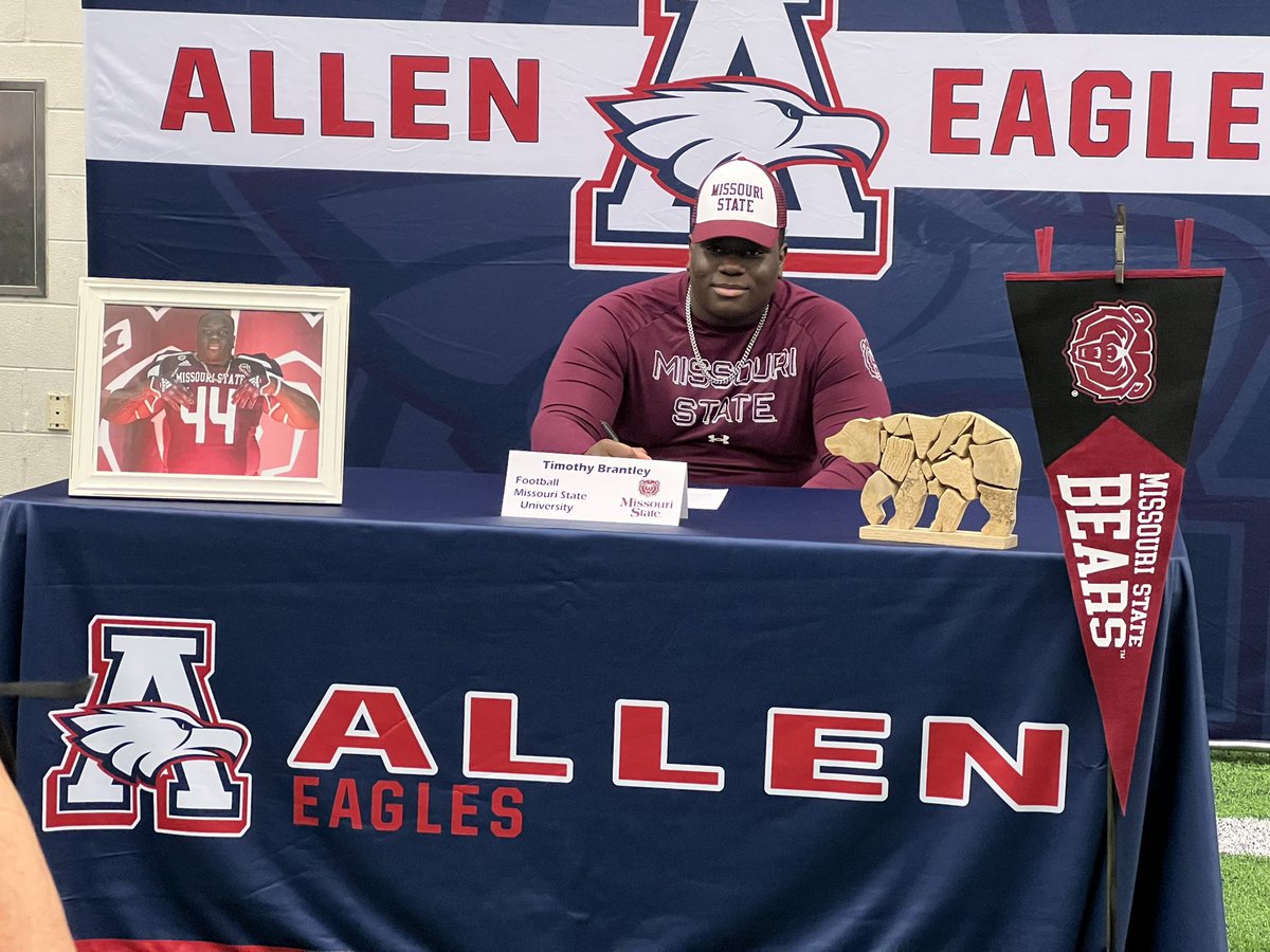 Allen Eagles Football ⭐️⭐️⭐️⭐️⭐️ tweet media