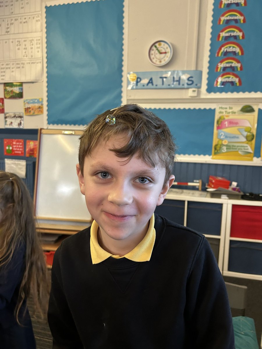 WellshotPrimary's tweet photo. For todays Joy time in P2 we used our Magic Bubbles 🫧 we wanted to see how many we could catch without popping them! Great way to end the day 🫧 #transition #hometime #fun #wellshot #family 💙💛 @GlasgowNurture @Alison0762 https://t.co/xvmmqDfCzg