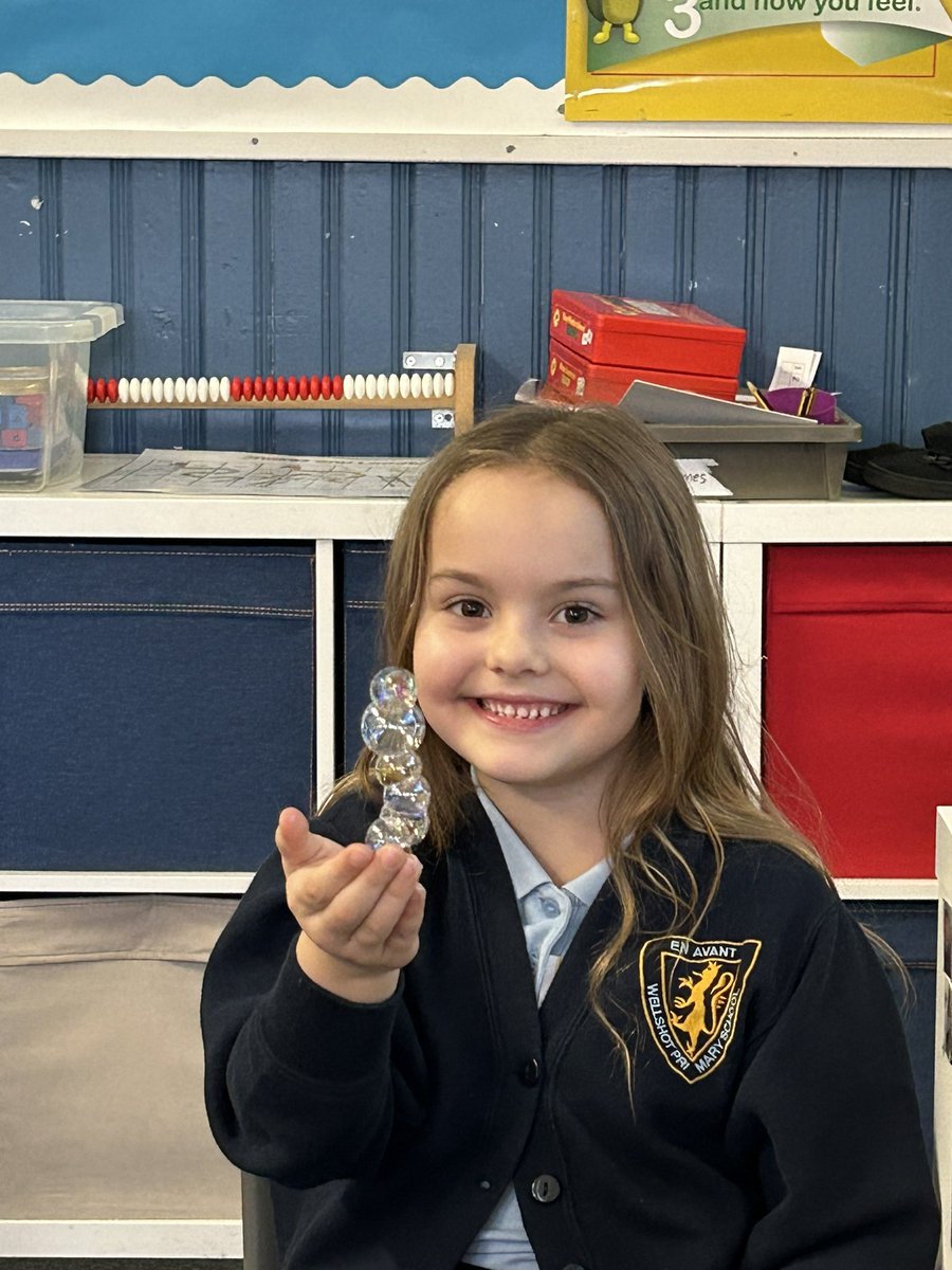 WellshotPrimary's tweet photo. For todays Joy time in P2 we used our Magic Bubbles 🫧 we wanted to see how many we could catch without popping them! Great way to end the day 🫧 #transition #hometime #fun #wellshot #family 💙💛 @GlasgowNurture @Alison0762 https://t.co/xvmmqDfCzg