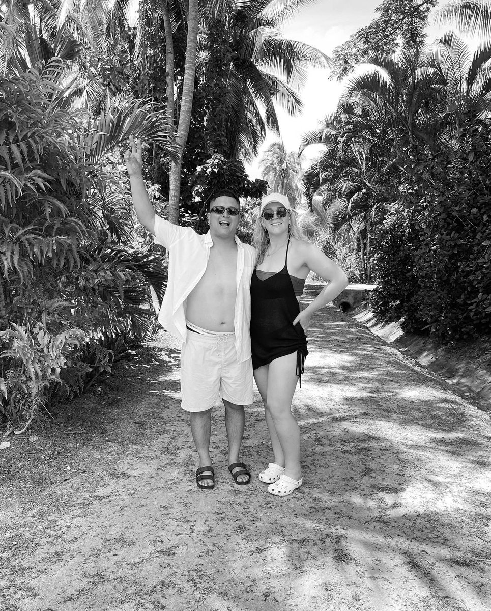 UncleTics's tweet photo. Happy Anniversary to my number one sidekick, 6 years of Livvy and Lei! 💜 https://t.co/GwG7LTJiHW