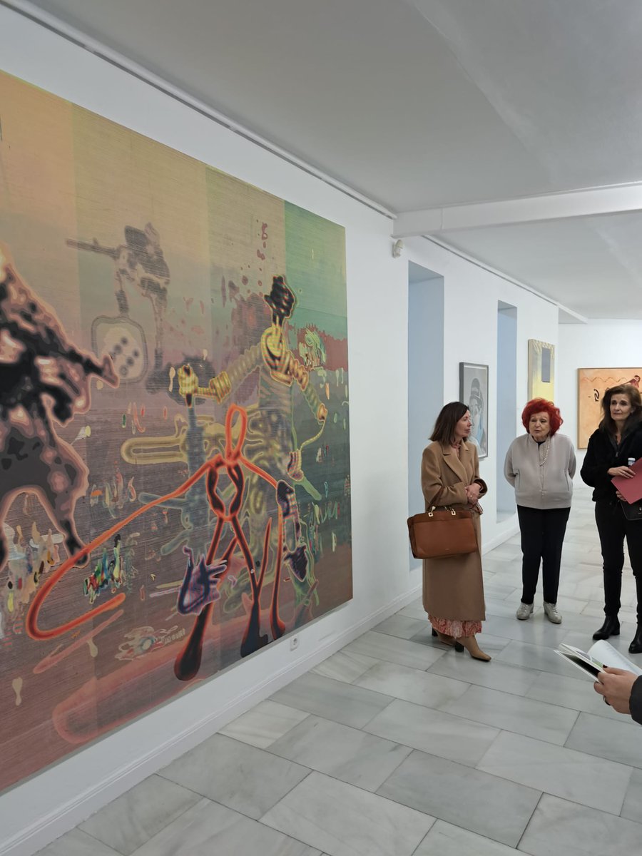 EvaFdezCabani's tweet photo. Recursos para el disfrute del arte contemporáneo en su contexto específico y fuera de él. Visitando galerías de @ComunidadMadrid con Isabel Durán y Maribel López Zambrana, Directora de 
@FeriaArco
Gracias a @mcortega8
#IFC_Madrid https://t.co/DSEwvWnKWb