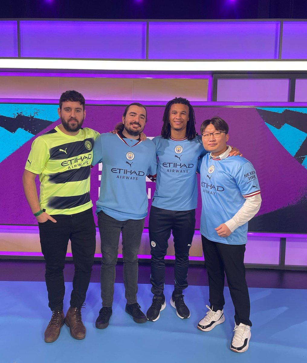 Steven tweet media