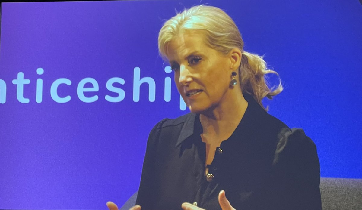 TanyaAitken's tweet photo. Apprenticeships are a critical route for growing confidence and providing opportunities for those from diverse backgrounds #CMIApprenticeships https://t.co/NVAHuc7OOw