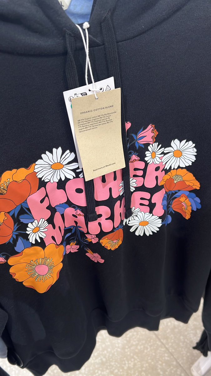 pam¡! 🇮🇹 on Twitter "RT nuediits Flowers merch"