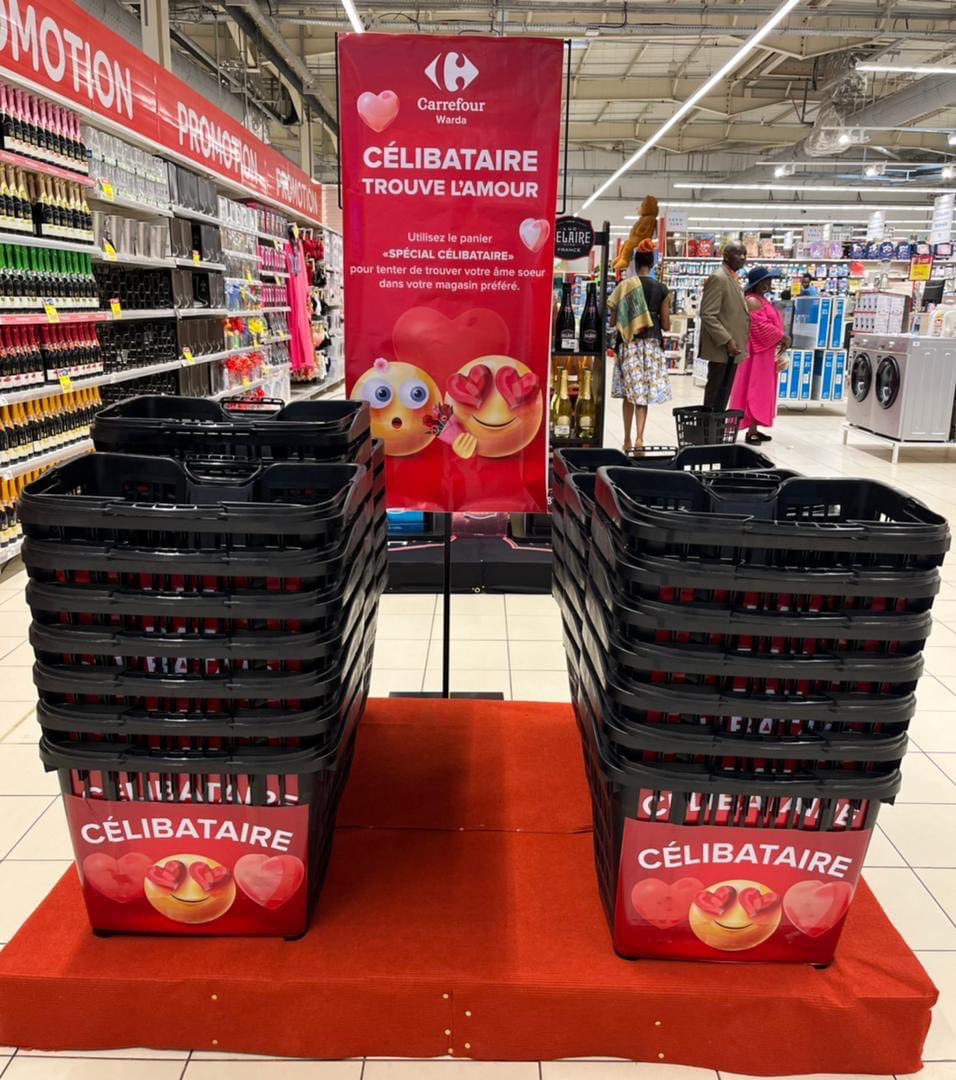 Pendant ce temps à Carrefour Warda 
🤔